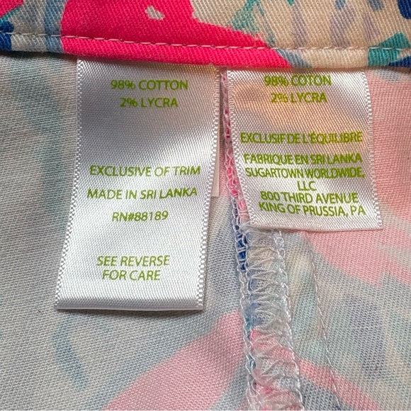 Lilly Pulitzer Hazelle Cosmic Coral Stretch Shorts Pink Lobster Print, Size 8 - Picture 6 of 7